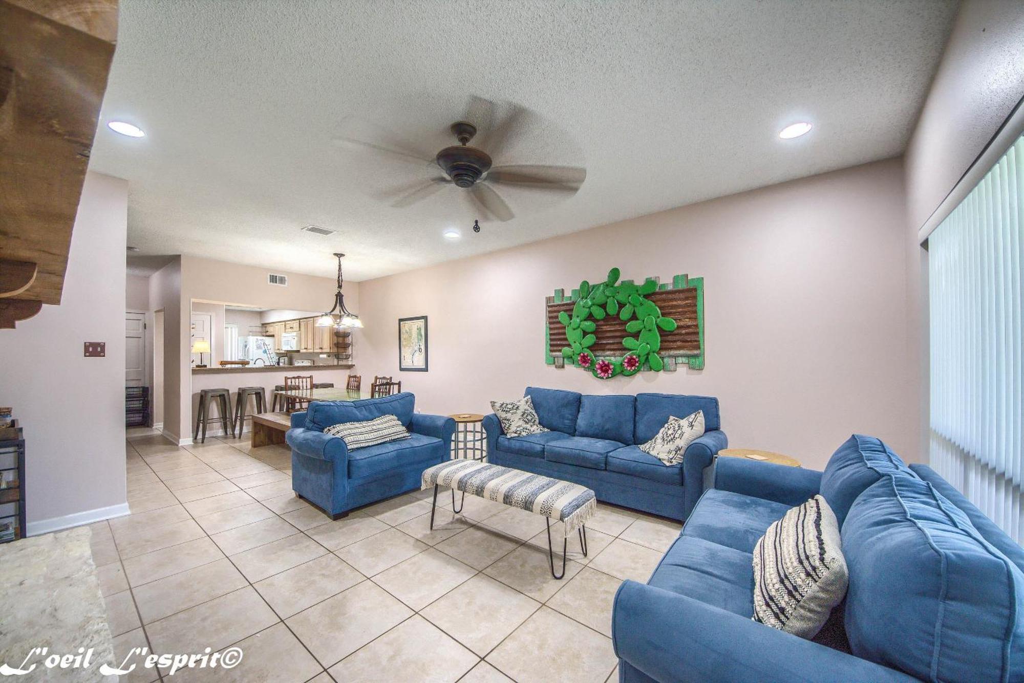 The Iron Cactus Condo On The Comal Cw C102 New Braunfels Extérieur photo